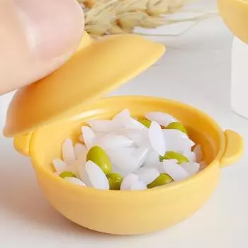 2 комплекта интересных очаровательных имитационных цветных имитационных мини-кукольных домиков для готовки, столовых приборов, реквизита для стрельбы, ролевых игрушек светло-коричневого