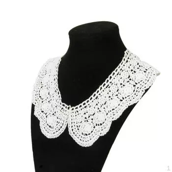 2 пары хлопковых вырезов. Вязание крючком. Пришивание аппликаций. Декор.