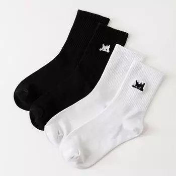 2 пары кавайных носков с котом для женщин, забавные носки, белые, черные хлопковые носки Y2k, простой дизайн, спортивные носки для девочек с вышивкой One Size