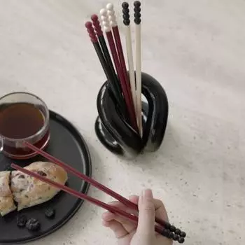 2 пары китайских палочек для еды с гладкой поверхностью, пищевого качества, многоразового использования, с удобной ручкой, прочная посуда E