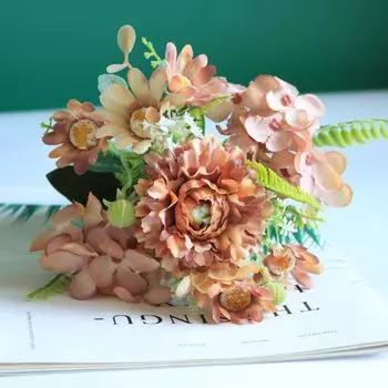 2 шт. искусственных цветов, шелковые ромашки, искусственные гвоздики, шелковые гортензии, букет, декор, пластиковые реалистичные цветочные композиции для домашнего декора, вечеринки, свадьбы белый