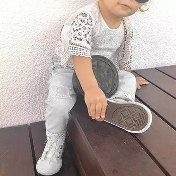 2 шт./комплект детский костюм ажурный кружевной топ с цветочной вышивкой круглый вырез комбинезон эластичный пояс джинсовые брюки детский наряд для весенних выходов вечеринок 70cm белый