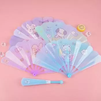 2 шт., крутой вентилятор с ручным заводом и рисунком из мультфильма, студенческий детский летний портативный складной вентилятор тонкой работы, подарок на день рождения A