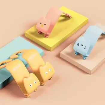 2 шт. Милый мультяшный спинка сиденья автомобиля скрытый многофункциональный крючок для заднего сиденья автомобиля съемный креативный подголовник маленький крючок жёлтый