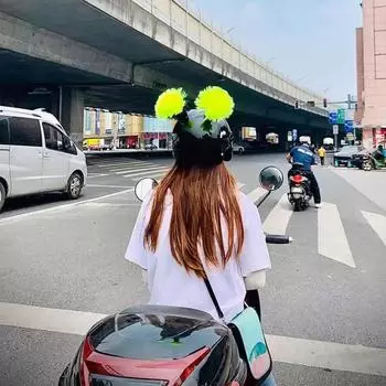 2 шт. парик для мотоциклетного шлема с косичками, разноцветный свободный парик, косичка для мотоциклетного шлема, украшение для женщин, мужчин, детей бежевый