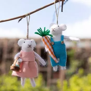 2 шт. пасхальное украшение из фетра в виде мыши, морковная корзина для яиц, розовые и синие мыши, подвесное украшение ручной работы, праздничный кулон в виде животного со шнурком 2pcs