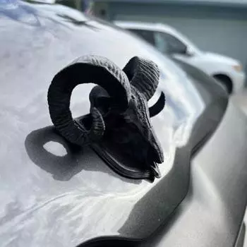 2 шт. RAM 1500 Hood Skull Emblem Badge для моделей 4-го и 5-го поколений