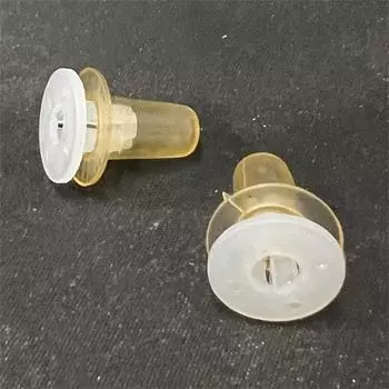 2 шт. Задний фонарь Фиксирующая пряжка Втулка MU000613 Подходит для Mitsubishi Montero Gen2/2.5 и 3