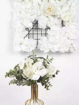 2 упаковки настенных панелей из искусственных цветов 60X40 см Настенный коврик Белые шелковые панели с цветком розы Цветочный фон Стена для цветочной вечеринки Свадьба Домашний декор стен белый