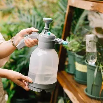 2л садовый опрыскиватель ручной насос распылитель бутылка газон давление воды распылитель для опрыскивания растений A