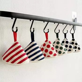 2pcs Cartoon Kitchen Anti-scalding Triangle Pot Cap, Handle Cap, Insulation Gloves, Cute Fabric Pot Clip