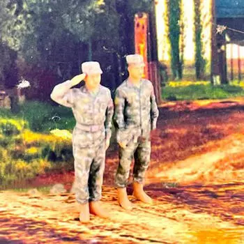 2шт 1:64 модельные фигурки людей, крошечные нарисованные из смолы фигурки для макета вокзала, сцена «сделай сам»