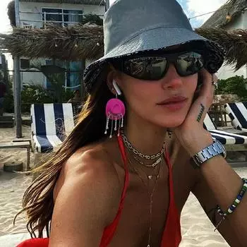 2шт комплект ювелирных изделий блестящие кисточки ковбойская шляпа серьги разноцветные серьги чёрный