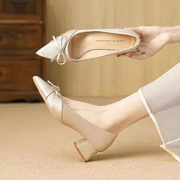 3311 показ мод толстый каблук острый носок новый бант ощущение высокого класса атласная поверхность женские туфли на среднем каблуке женские 34
