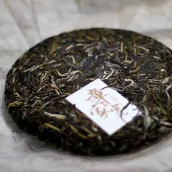 357г Юньнаньский сырой пуэр Чайный пирог Чжанцзячжай Старый пуэр Шэнча Пуэр Зеленый чай