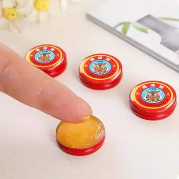 3/10G Охлаждающий бальзам Головные боли Мигрени Мышечные боли Укусы Зуд Усталость Облегчение Успокоение 3g