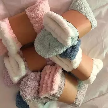 3 пары носков из кораллового флиса, повседневные и теплые мягкие домашние носки для осени и зимы, женские чулки и чулочно-носочные изделия фиолетовый