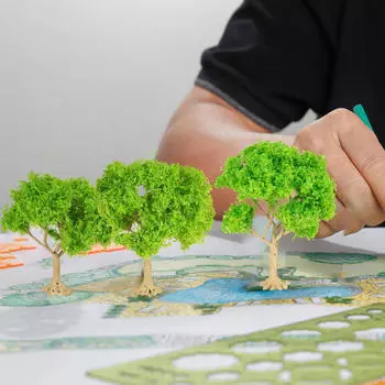 3 предмета Пейзаж Миниатюрное дерево Деревья Железная дорога Песок Стол Архитектура Пейзаж yellow fruit trees