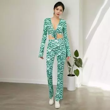 3 шт./комплект женский сценический костюм V-образный вырез шнуровка длинные рукава укороченный топ высокая талия расклешенные брюки напечатанная повязка на голову праздничная одежда L зелёный