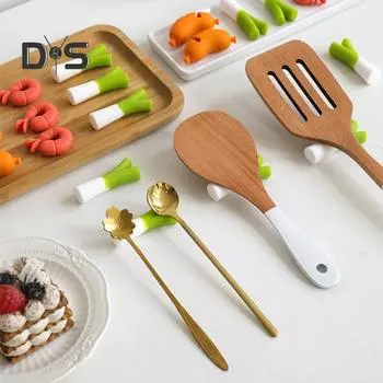 3 шт., силиконовый подъемник для крышки с защитой от проливания в форме мультфильма, термостойкий, для предотвращения перелива кастрюли, кухонный инструмент, защита от брызг на плите B