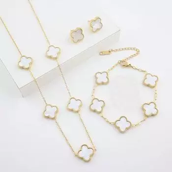 3 шт. универсальный комплект из нержавеющей стали с клевером, женский комплект ожерелья, браслета для ушей, персонализированных аксессуаров necklace+bracelet+earring красный