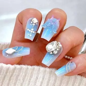 3D подвески для ногтей в форме бабочки, орнамент из смолы, DIY ремесленный проект, маникюрные аксессуары, ювелирные изделия для дизайна ногтей, украшения для чехла для телефона, принадлежности для ногтей для женщин и девочек D