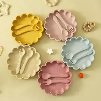 3PC Baby Silicone Tableware Set Cute Lion Shape Suction Plate Solid Color Spoon Fork Feeding Training Baby Dinner Set