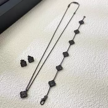 3шт. Браслет с цветком Lucky Clover Batch, лазерное покрытие, черные ювелирные изделия, модные аксессуары, ожерелье из нержавеющей стали 18K чёрный