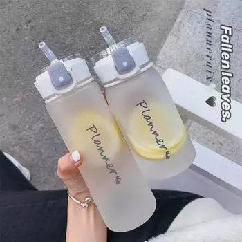 400/500 мл Простая модная матовая силиконовая трубочка пластиковая бутылка для воды с отметкой времени для спорта на открытом воздухе фитнеса герметичная чашка для воды 500ML