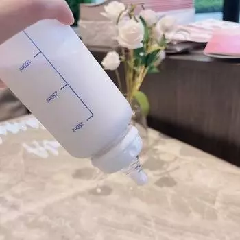 400 мл Kawaii Пластиковая стеклянная бутылка для воды с изображением медведя из клубники для детей и взрослых, стакан для молока и соломинки, матовые герметичные бутылки для питья as the picture