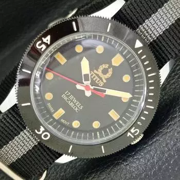 40 ММ ВОССТАНОВЛЕННЫЕ МУЖСКИЕ ЧАСЫ TITUS SWISS С ПОВОРОТНЫМ БЕЗЕЛЕМ И ЧЕРНЫМ ЦИФЕРБЛАТОМ a430749-2 R104-a430749