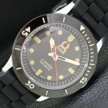 40 ММ ВОССТАНОВЛЕННЫЕ МУЖСКИЕ ЧАСЫ TITUS SWISS С ПОВОРОТНЫМ БЕЗЕЛЕМ И ЧЕРНЫМ ЦИФЕРБЛАТОМ a430723-2 R104-a430723