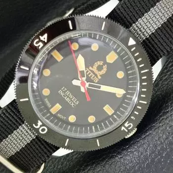 40 ММ ВОССТАНОВЛЕННЫЕ ШВЕЙЦАРСКИЕ МУЖСКИЕ ЧАСЫ TITUS С ПОВОРОТНЫМ БЕЗЕЛЕМ И ЧЕРНЫМ ЦИФЕРБЛАТОМ a430755-2 R104-a430755