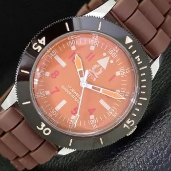 40MM TURNABLE BEZEL TITUS MENS REFURBISHED SWISS ORANGE DIAL WATCH 430542-2 R103-a430542