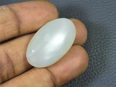 42Cts. Natural moonstone Oval Cabochon loose Gemstone 18X32X9MM SK-2449