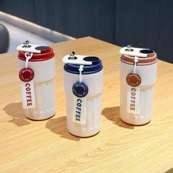 450 мл Умная кофейная вакуумная кружка с дисплеем температуры, герметичная крышка, изолированная кружка из нержавеющей стали для путешествий, работы, спортзала на открытом воздухе 450ML белый/красный