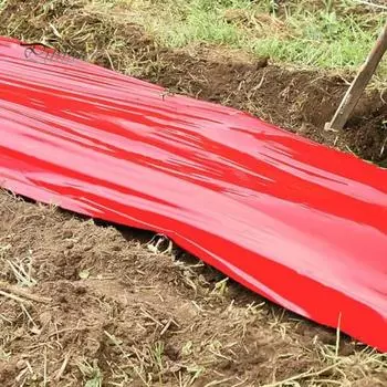 4 фута x 25 футов Красная пластиковая мульча для садоводства, мульчирующая пленка, красная пленка для выращивания растений, мульчирующая пленка для овощных полей, клубники, помидоров, перцев красный