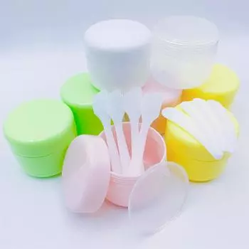 4 косметических контейнера с 8 шпателями, герметичные пустые банки для образцов косметики, кремов, масок для лица, кремов для глаз 4pcs with spatula зелёный