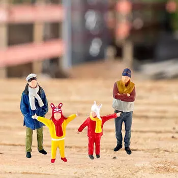4 шт. 1/64 Фигурки людей Семья из четырех человек Миниатюрная фигурка Взрослые Дети Фигурки Модель