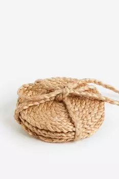 4 упаковки подставок