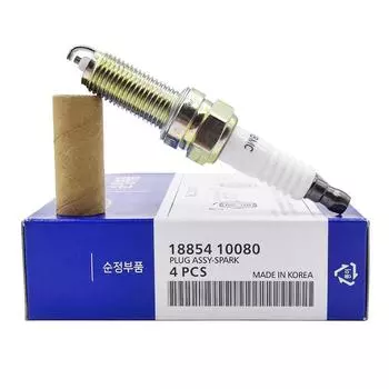 4pcs 18854-10080 RE8MC New Spark Plug For Hyundai I20 IX20 I30 Kia Cee D Rio III Venga Soul Carens Pro 1885410080 4pcs