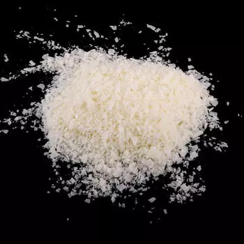 500 г чистого натурального соевого воска, хлопья, свечи ручной работы, материалы для изготовления расходных материалов