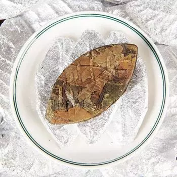 500 г Юньнаньский альпийский белый чай с древним деревом, органический белый чай с золотыми листьями и солнцем