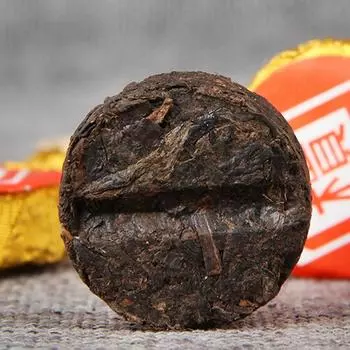 500 г спелого пуэра премиум-класса, высококачественного чая пуэр, бамбуковой корзины, маленького золотого торта