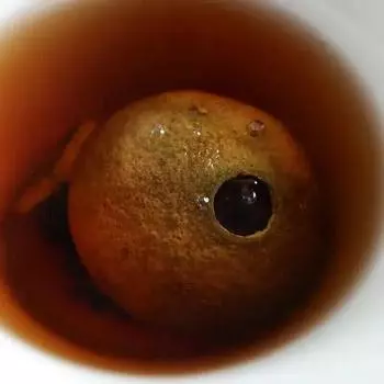 500 г Знаменитый спелый мандарин 2017 года, пуэр, сушеные шарики пуэра с зеленой апельсиновой цедрой