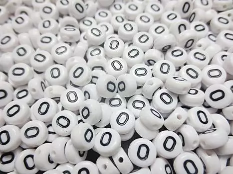 500 pieces Alphabet Pattern Beads Round White 7mm Craft Materials Huey H579 [O]