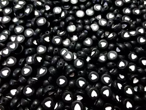 500 шт. бусины в форме сердца круглые плоские черные 7 мм материалы для рукоделия Huey h1478s03 чёрный
