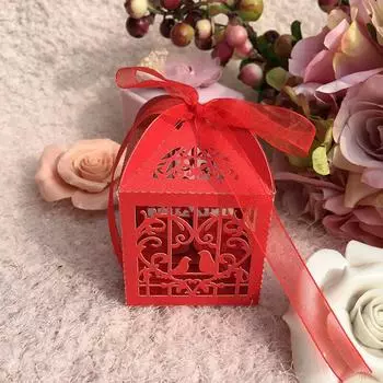 50/100 шт. Полые бумажные подарочные упаковочные коробки Lovebirds сувениры конфетная коробка с лентой свадебное украшение на день рождения 50PCS