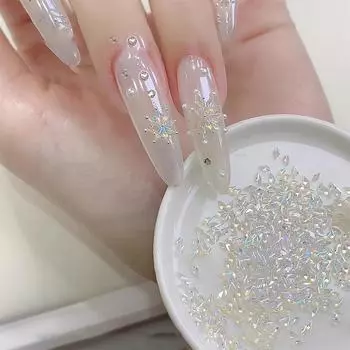 50 шт. Мини-ромбовидные циркониевые белые украшения для ногтей для маникюра, энтузиасты нейл-арта 50Pcs