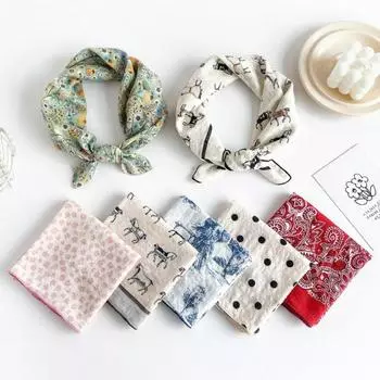 58 * 58 Four Seasons Доступен Новый женский маленький квадратный шарф, высококачественный шарф с буквенным принтом, профессиональный шарф, атласный шарф 58*58